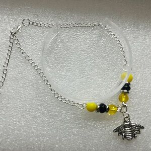 Charming Silver Bee ankle Bracelet with Yellow Accents (SASC02)